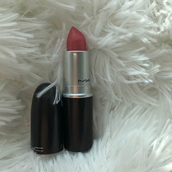 Mac Bombshell - Picture 4 of 4